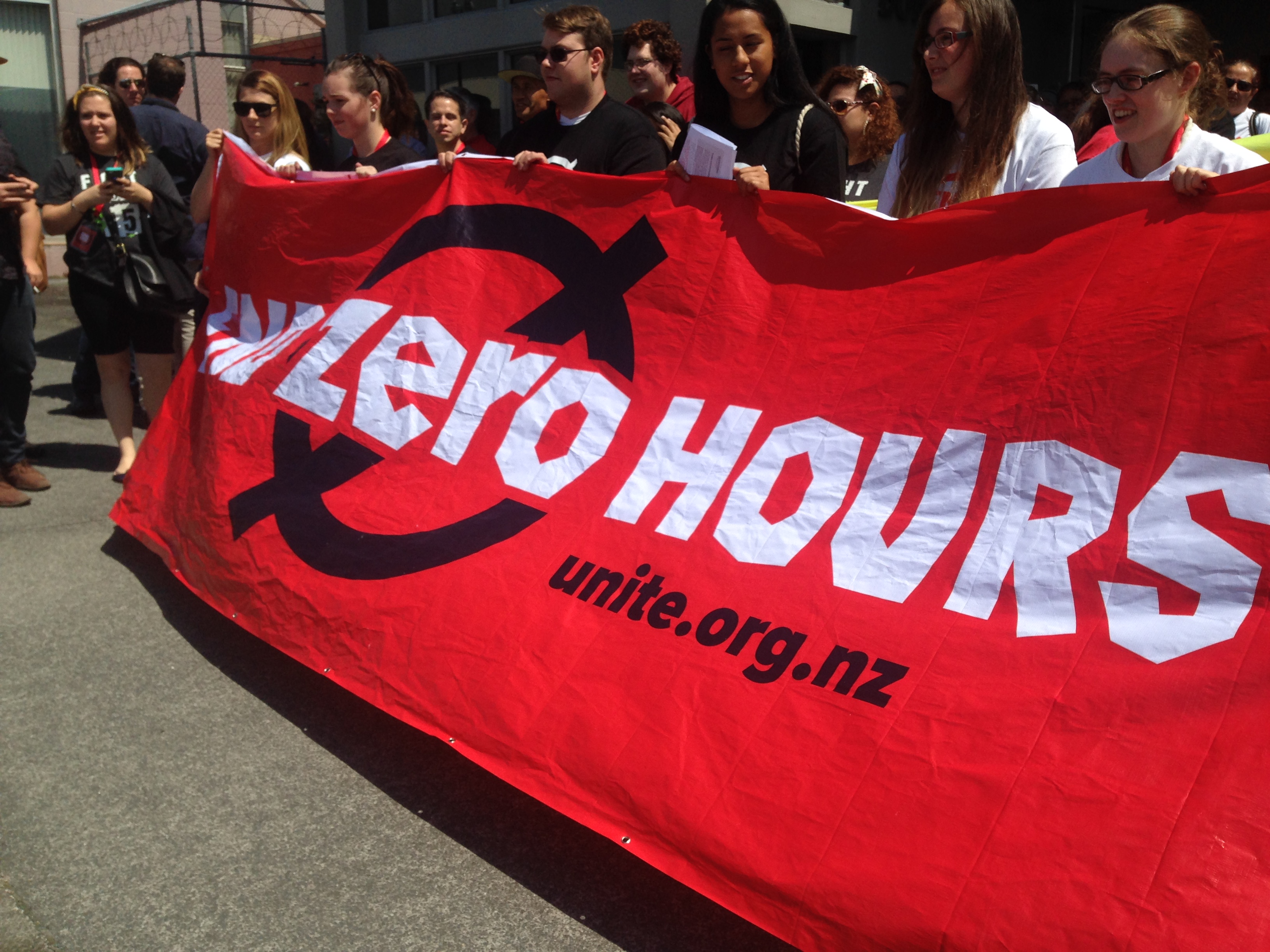 Mana supports stop zero hour contracts